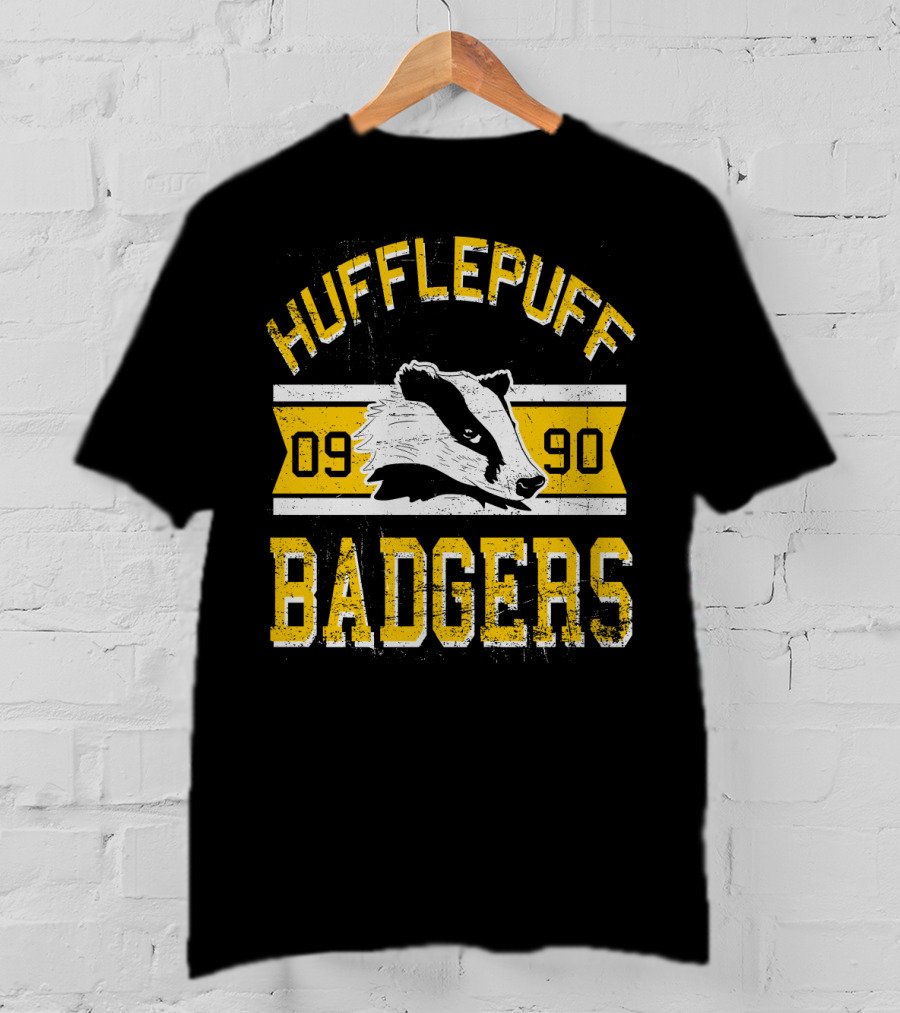 HUFFLEPUFF BADGERS 09 90 T-Shirt