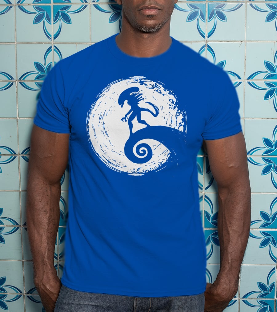 Nightmare On LV 426 Alien Meets Spiral Moon Scene T-Shirt