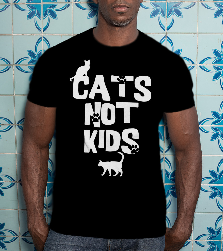 Cats Not Kids Paw Prints T-Shirt
