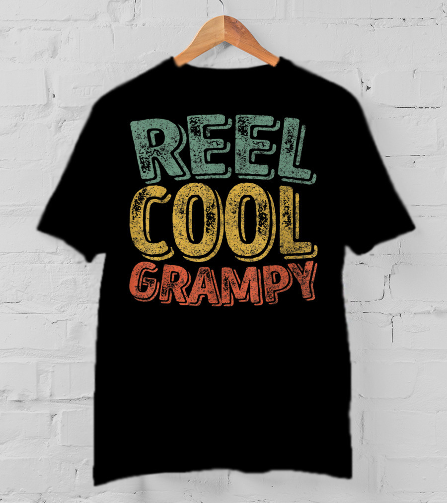 Reel Cool Grampy Mens Perfect Xmas Fisherman T-Shirt