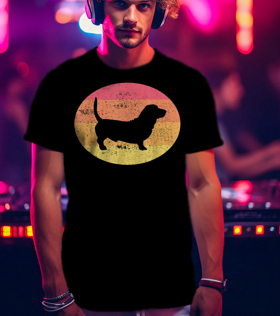 Basset Hound Silhouette Retro Vintage Dog Sunset Oval T-Shirt