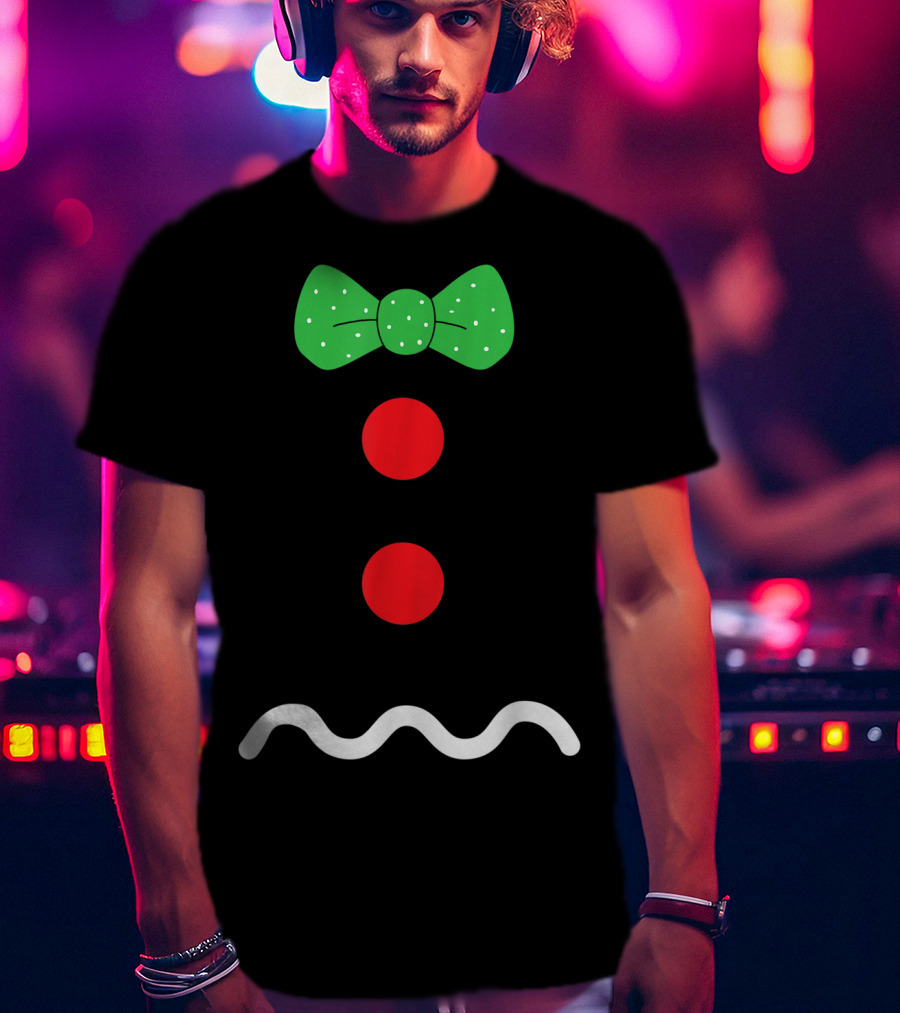 Funny Gingerbread Man Christmas Holiday Bow Tie Buttons T-Shirt