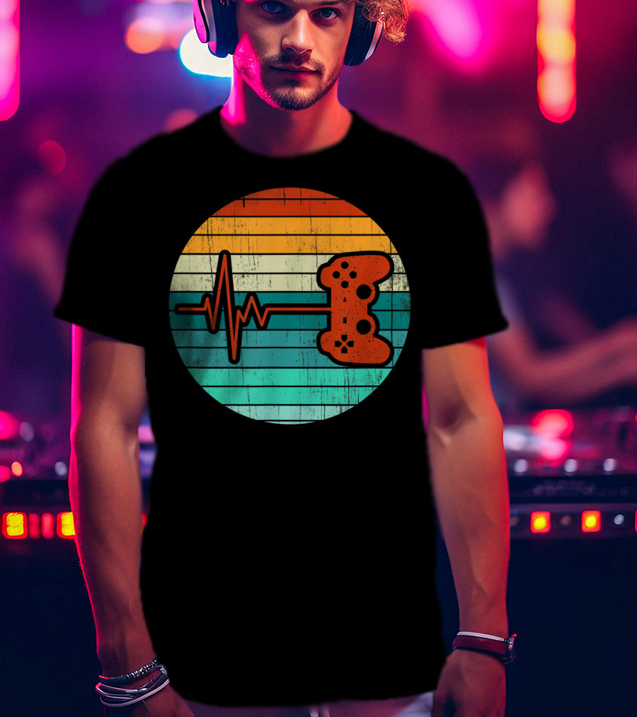 Funny Video Game Lover Heartbeat Retro Controller T-Shirt