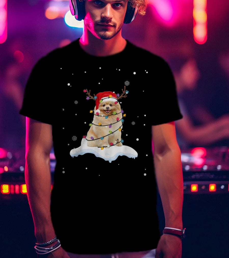 Pomeranian Santa Hat Wrapped In Christmas Lights With Reindeer Antlers And Snowflakes T-Shirt