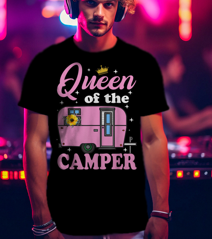 Queen Of The Camper Crowned Floral Retro Caravan Camping Outdoor T-Shirt