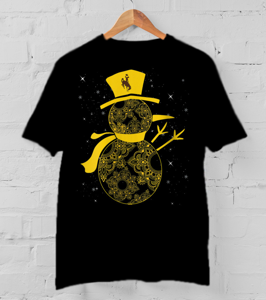 Wyoming Cowboys Mandala Snowman With Cowboy Hat T-Shirt