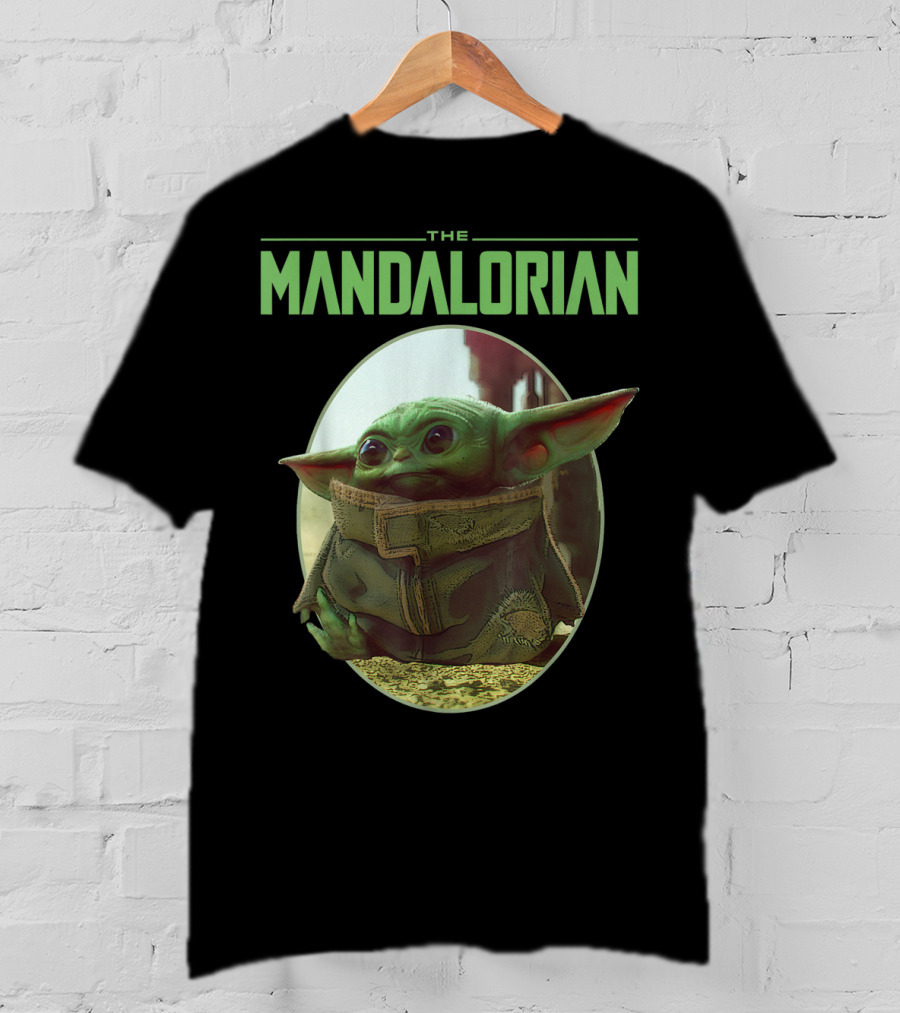 The Mandalorian The Child Star Wars Circle T-Shirt