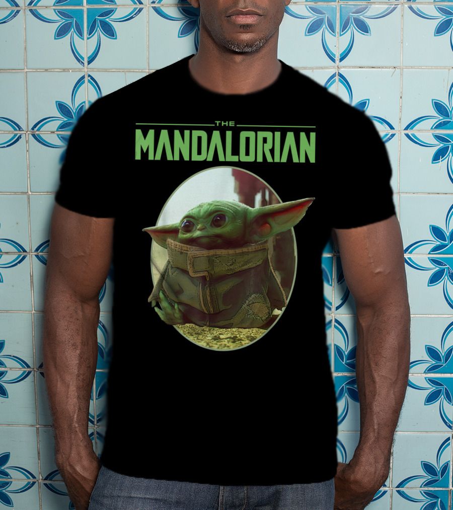 The Mandalorian The Child Star Wars Circle T-Shirt
