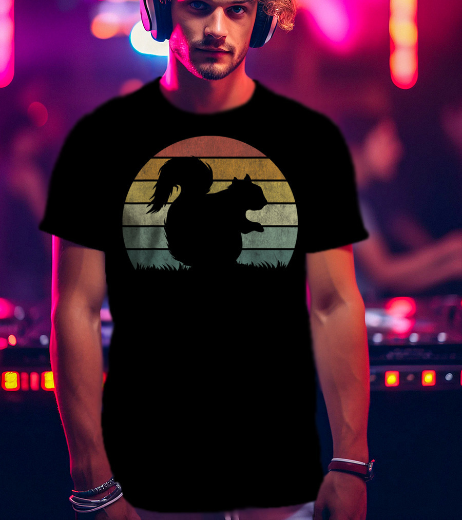 Vintage Sunset Squirrel Silhouette Stripes Retro Chestnut T-Shirt