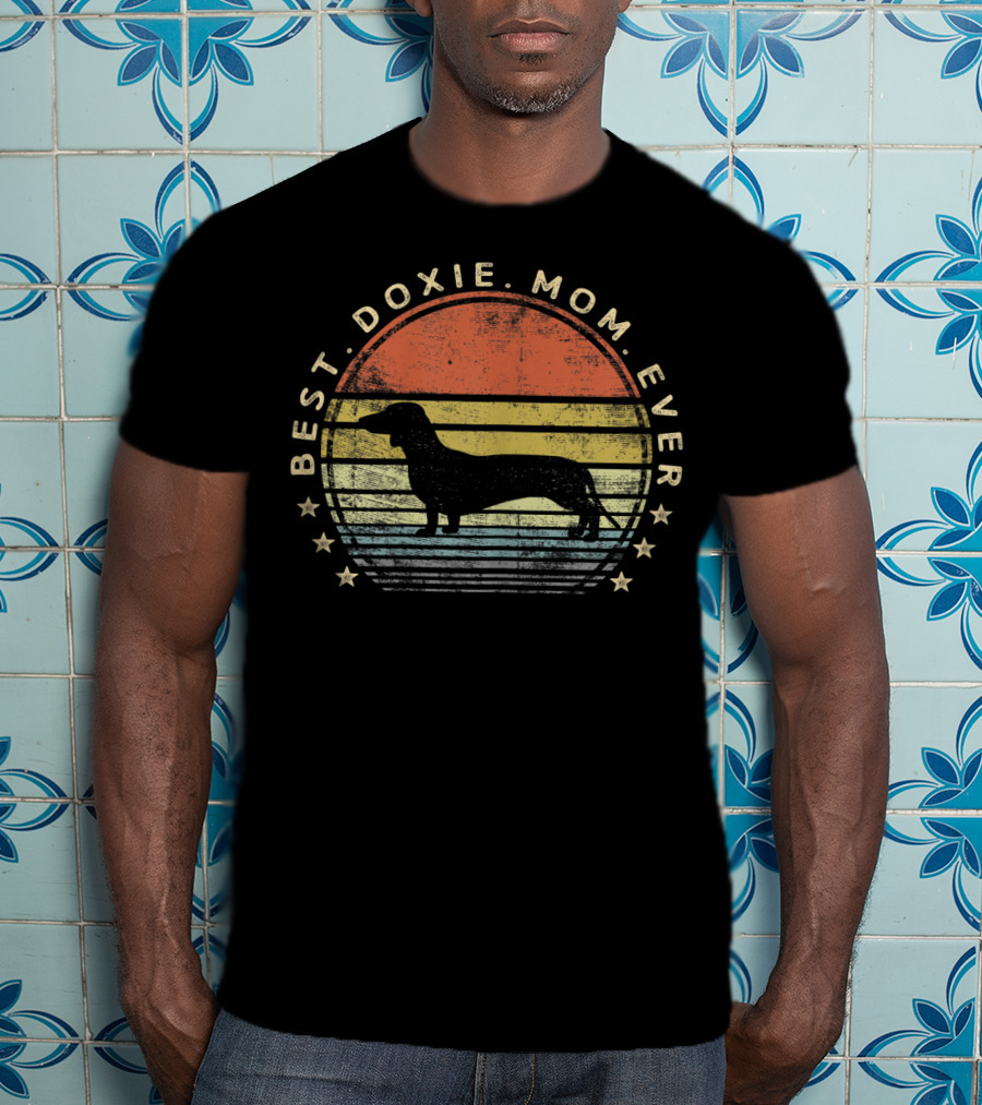 Best Doxie Mom Ever Retro Dachshund Silhouette Vintage Sunset T-Shirt