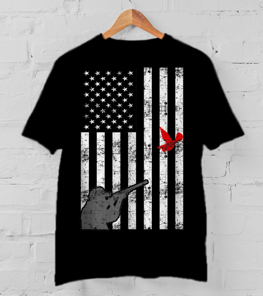 American Flag Bird Hunter Trapping USA Loyal Hunter T-Shirt
