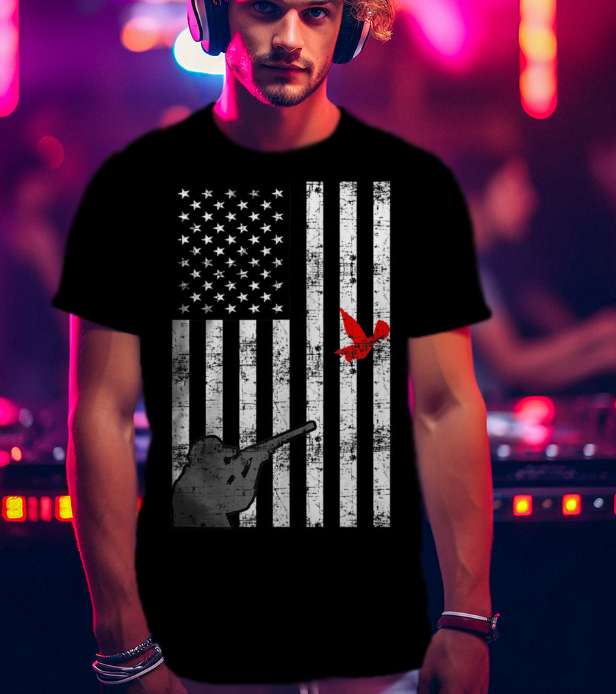 American Flag Bird Hunter Trapping USA Loyal Hunter T-Shirt