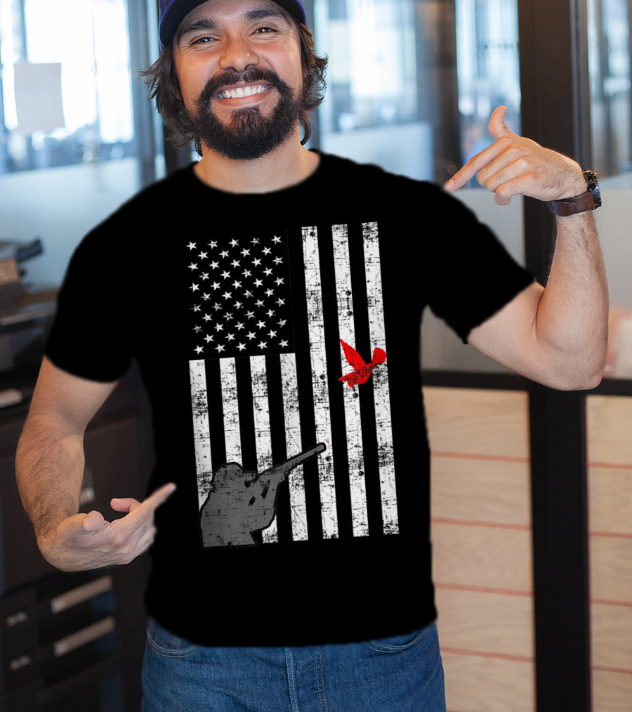 American Flag Bird Hunter Trapping USA Loyal Hunter T-Shirt