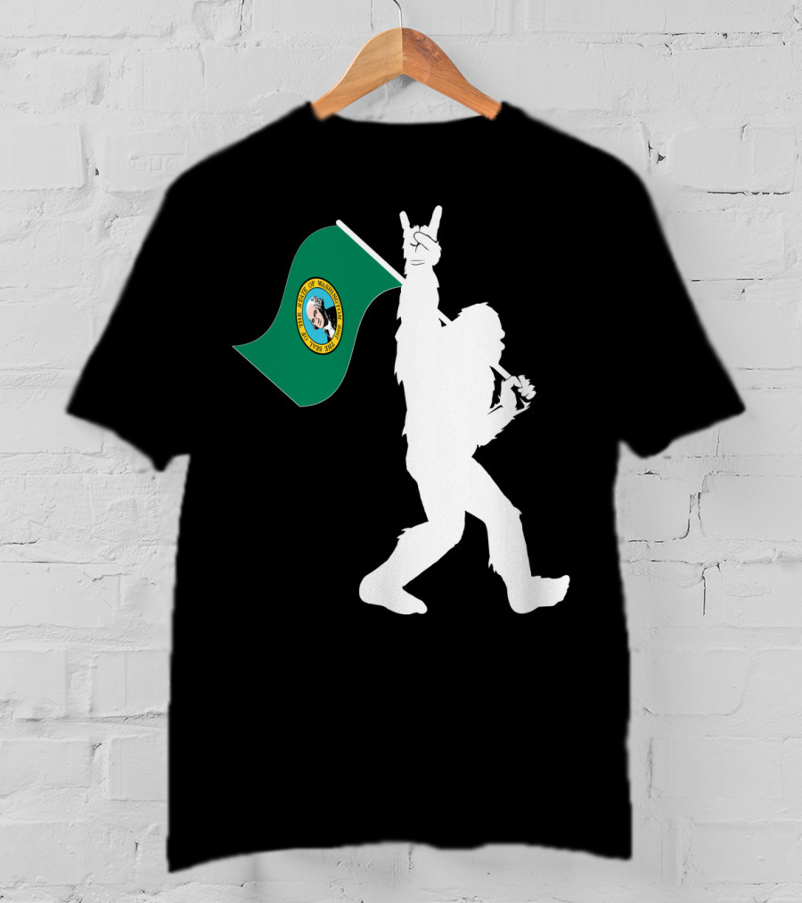 Bigfoot Holding Washington State Flag Rock And Roll Gesture T-Shirt