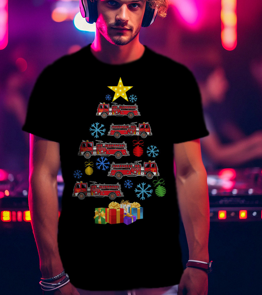 Firetruck Christmas Tree Xmas Firefighter Gifts Snowflakes Star T-Shirt