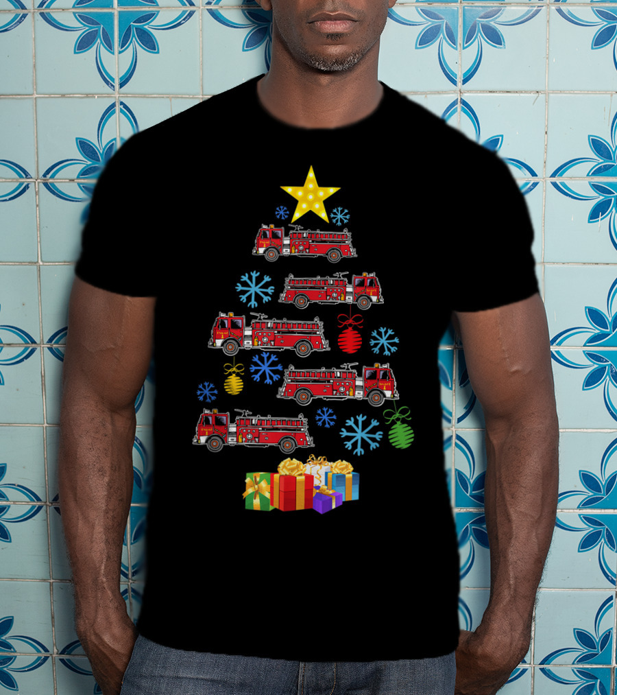 Firetruck Christmas Tree Xmas Firefighter Gifts Snowflakes Star T-Shirt