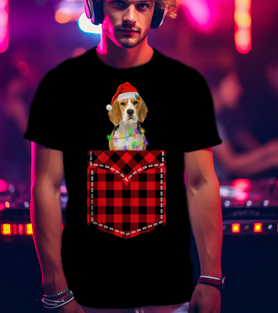 Funny Beagle Santa Hat Buffalo Plaid Xmas Lights In Pocket T-Shirt