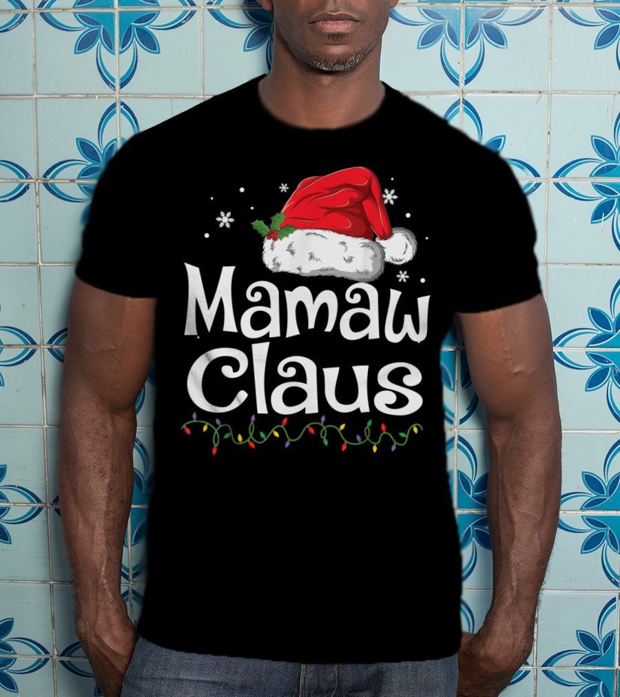 Mamaw Claus Santa Christmas Lights Snowflakes T-Shirt