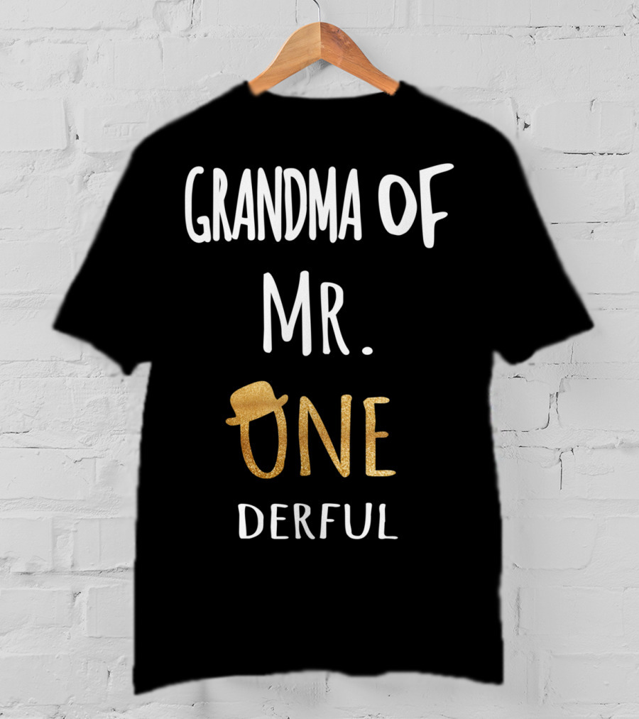 Grandma Of Mr. ONEderful Family Hat T-Shirt