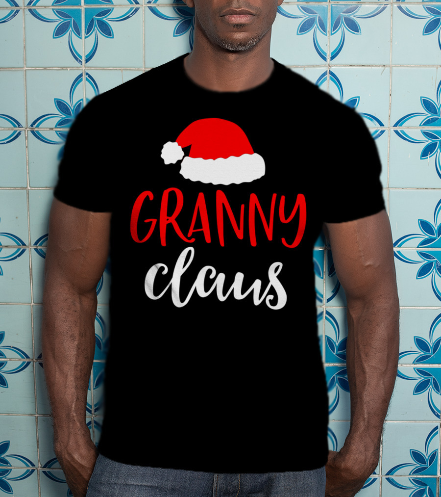 Granny Claus Christmas Santa Hat T-Shirt