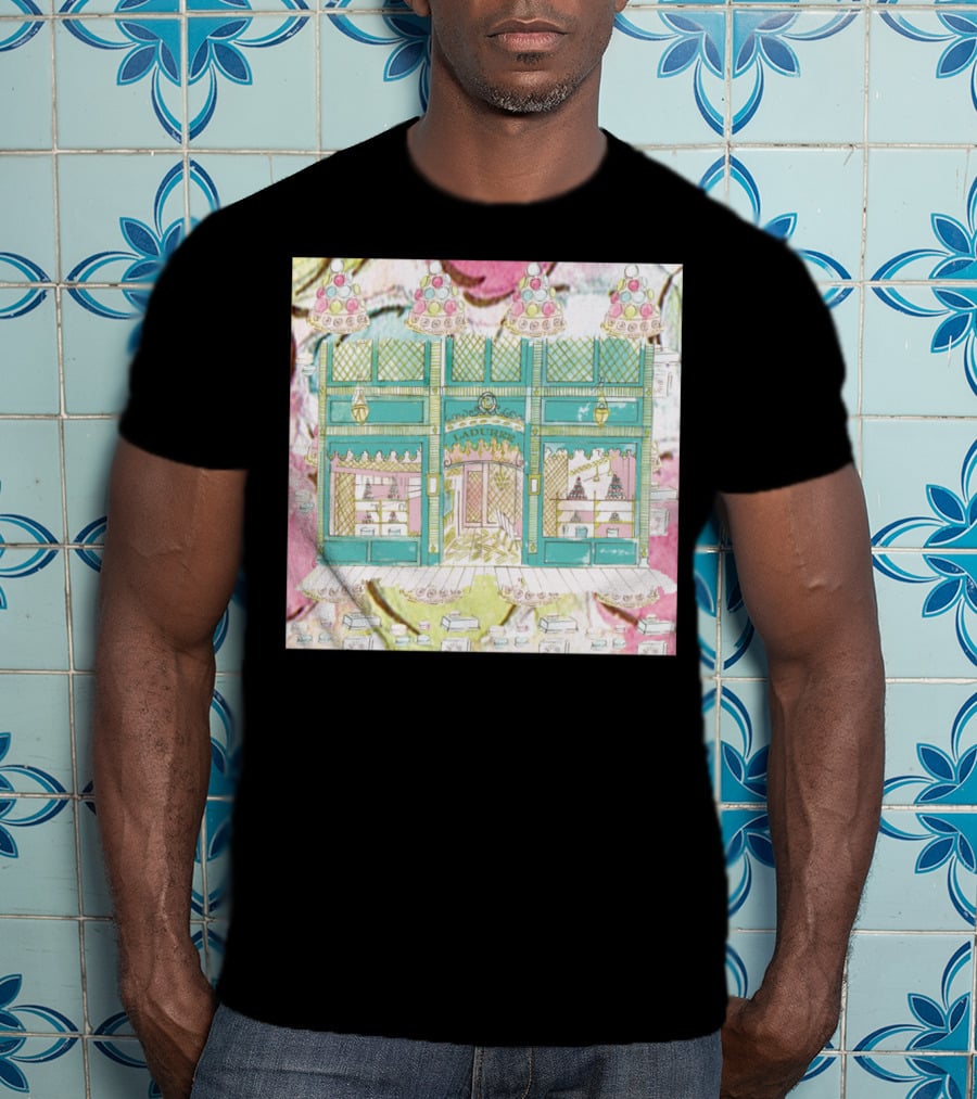 Laduree Shop Window Pastel Colour Macarons French Patisserie Display T-Shirt