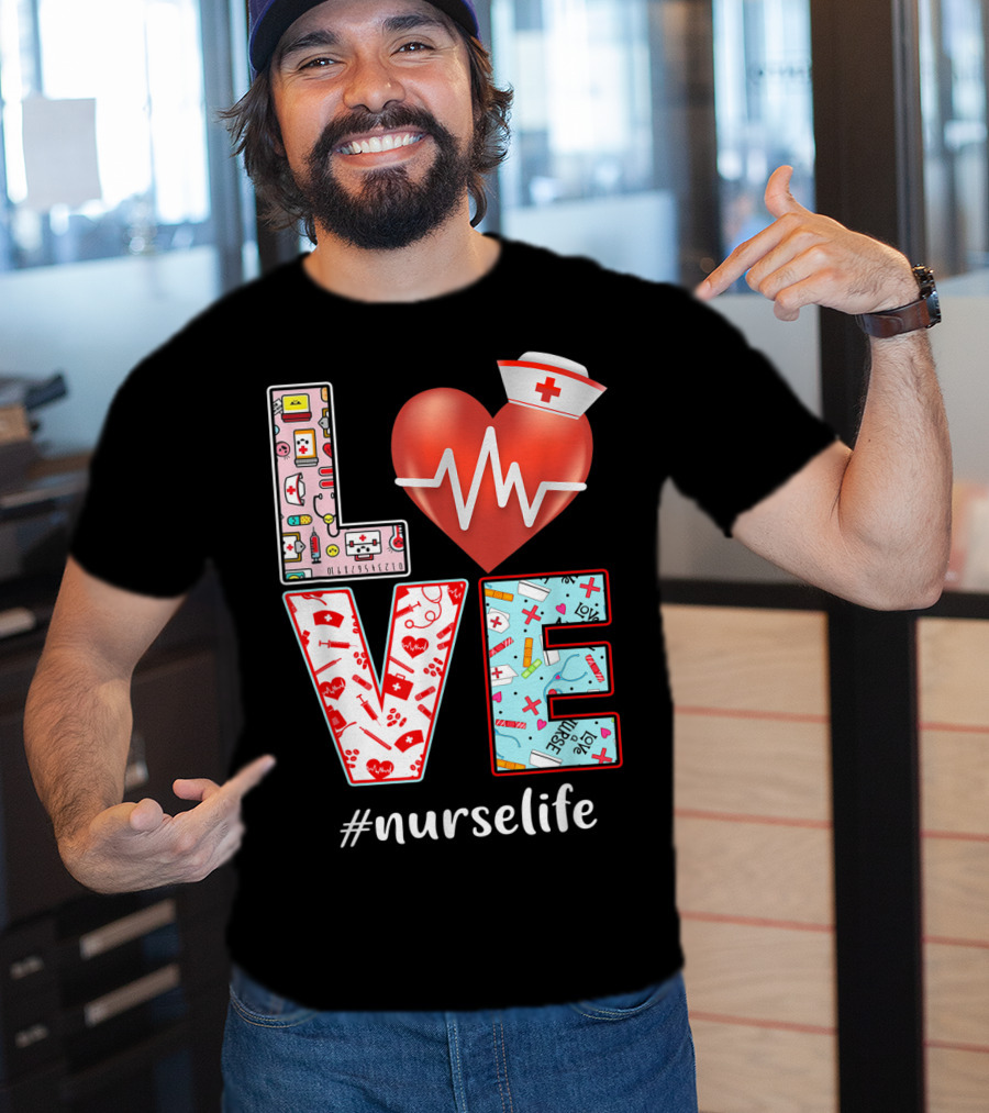 LOVE Heartbeat Nurselife Christmas Nursing T-Shirt