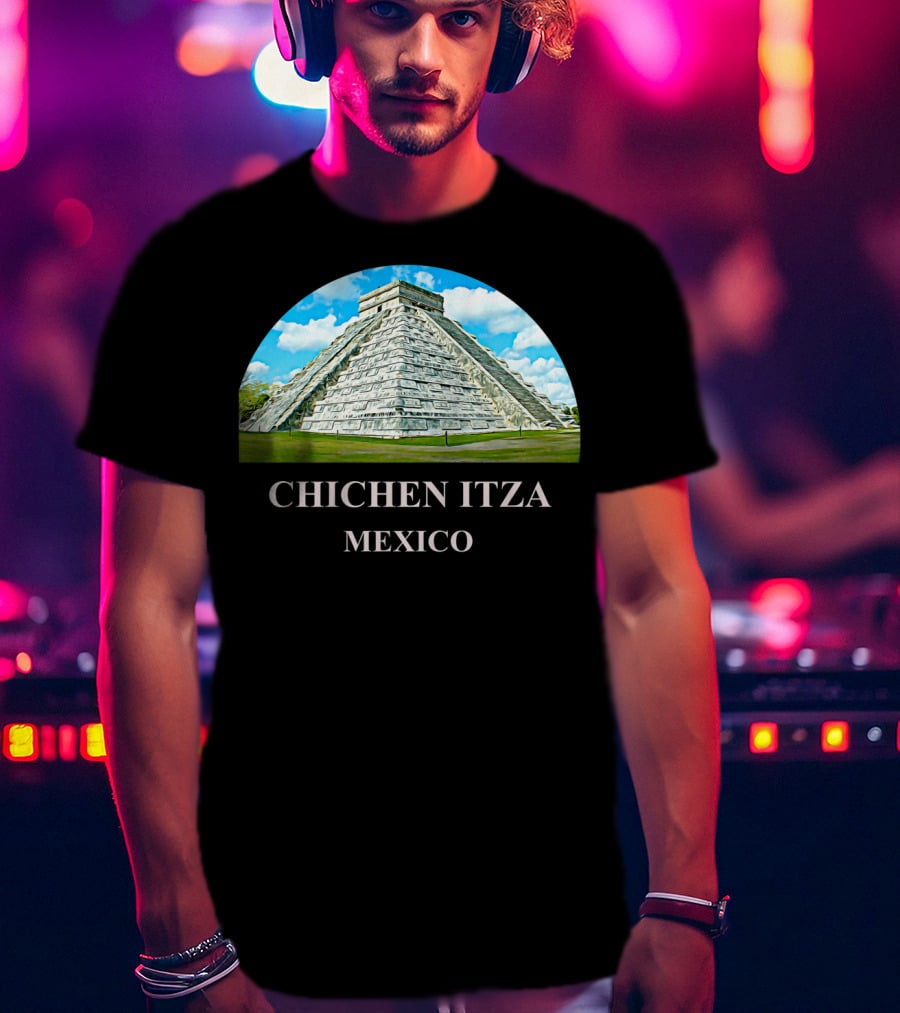Chichen Itza Pyramid Mexico Iconic Kukulkan Structure T-Shirt