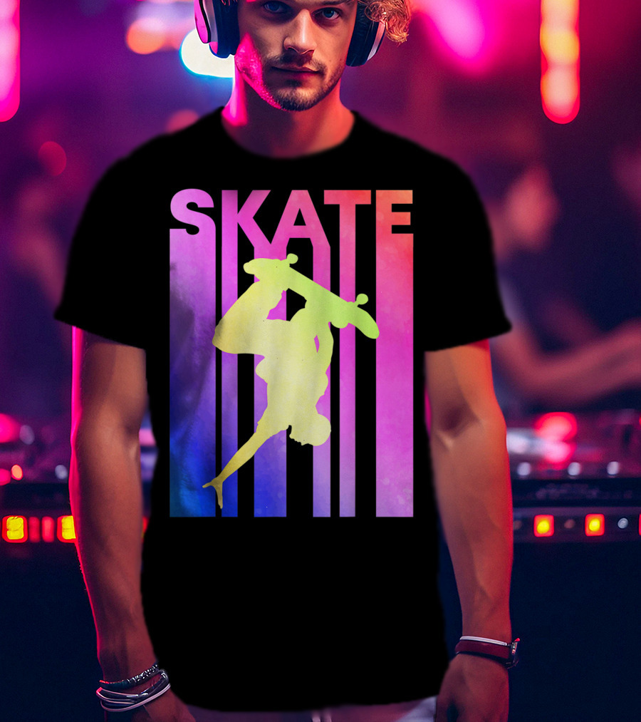 SKATE Retro Skateboard Backflip Vintage T-Shirt