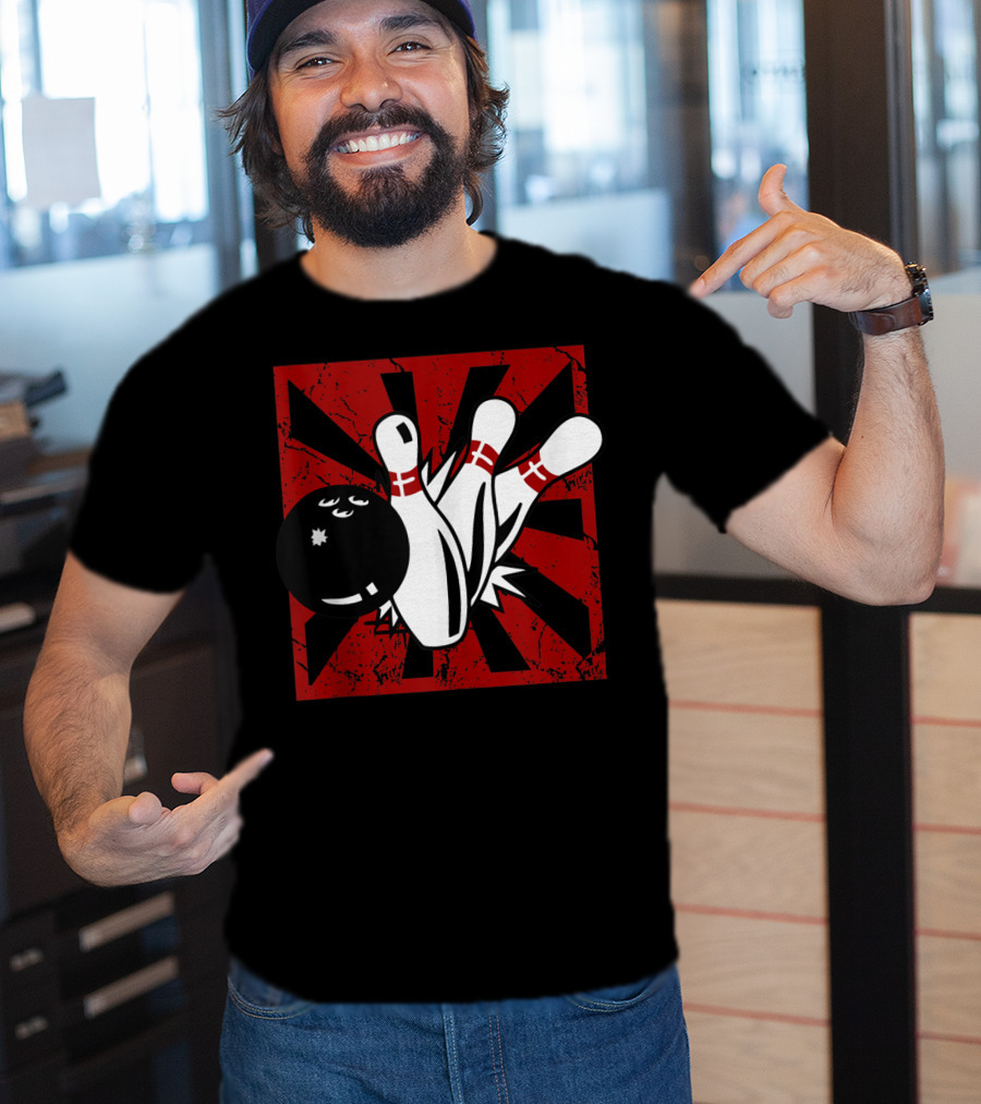 Retro Vintage Bowling Funny Striking Bowler Bowl Pins Explosion T-Shirt