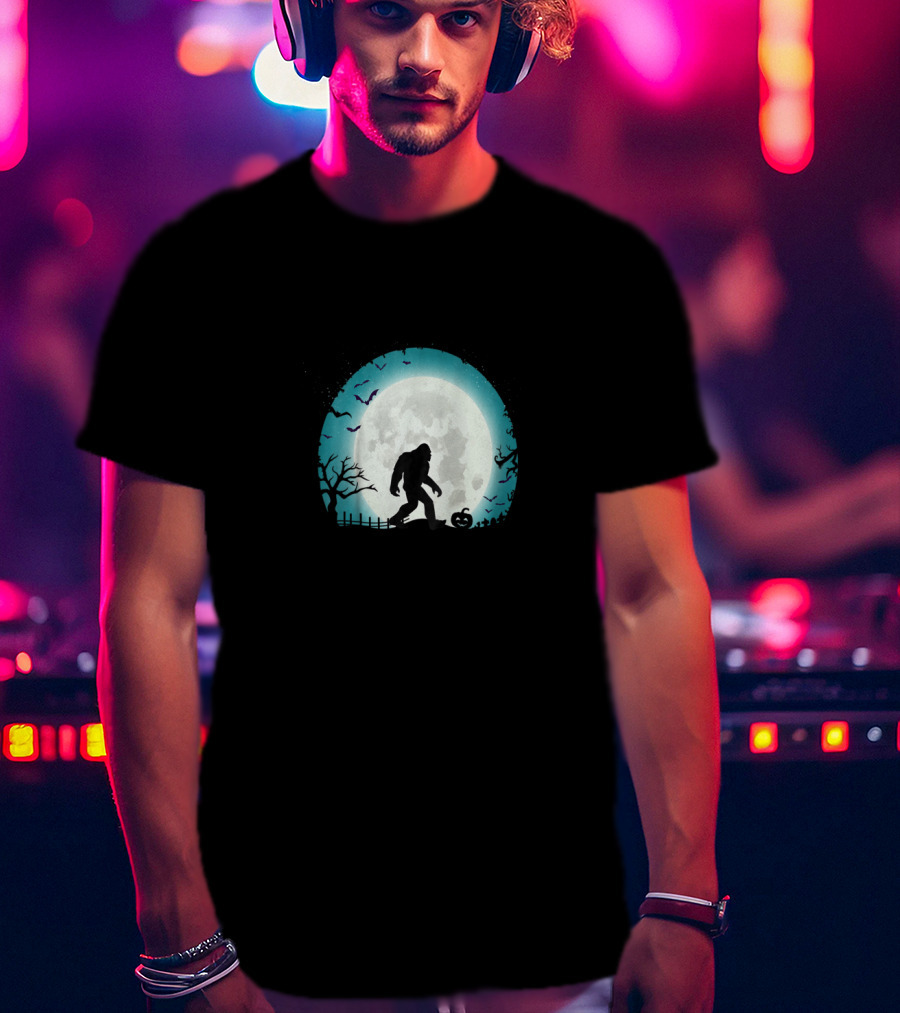 Halloween Bigfoot Silhouette With Full Moon And Bats Scene T-Shirt