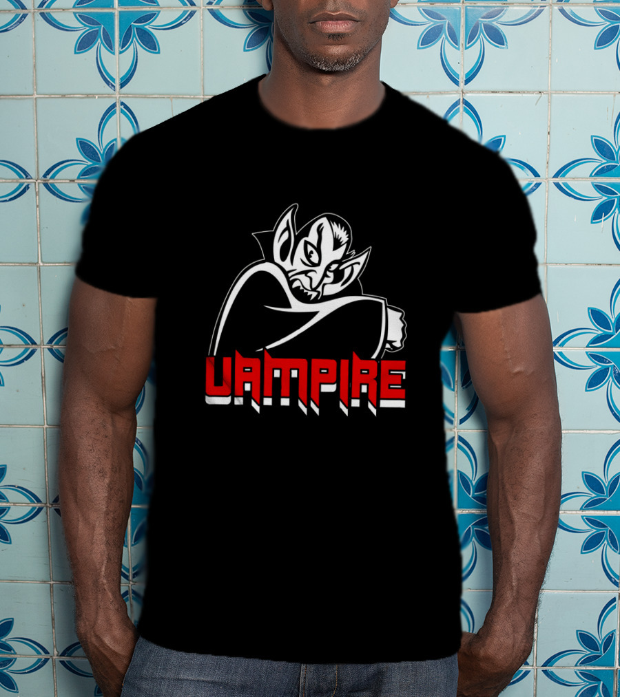 Vampire Halloween Amusing Dracula Graphic Black Red T-Shirt