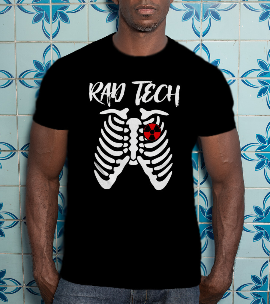 Rad Tech Skeleton Halloween Radiology X-Ray With Radiation T-Shirt