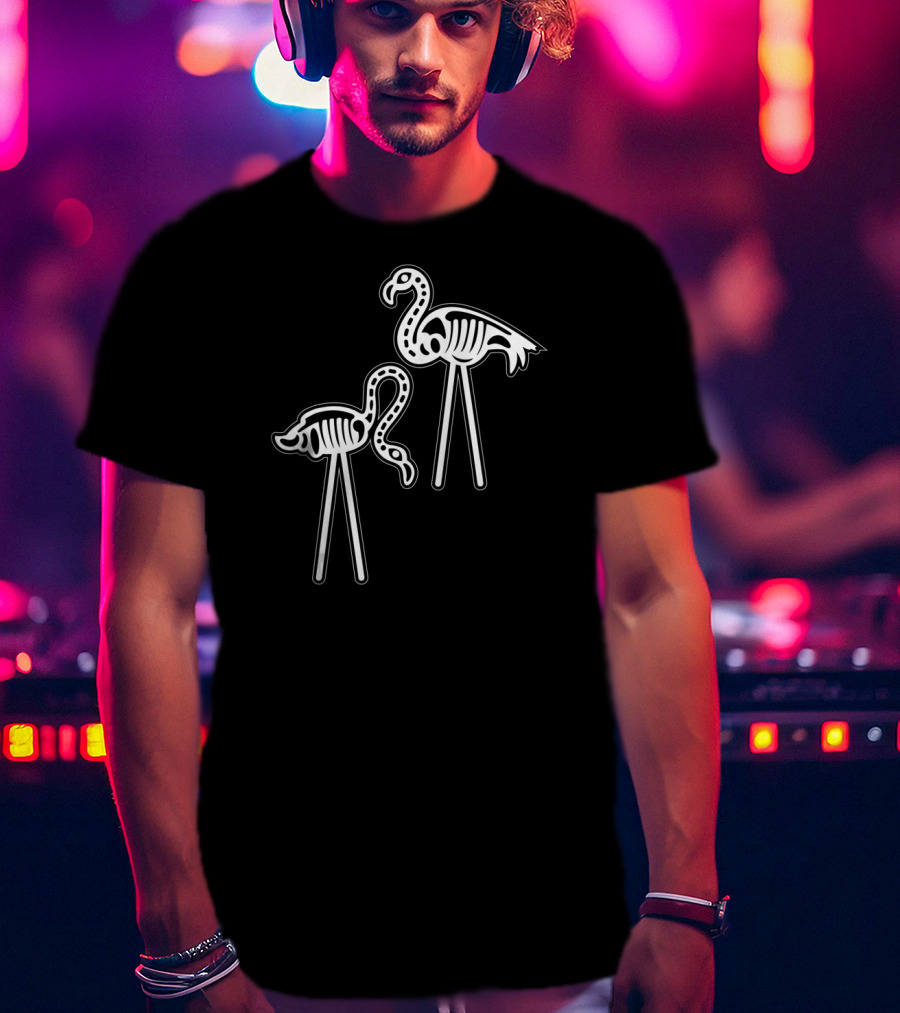 Flamingo Skeleton Funny Halloween Luau Party T-Shirt
