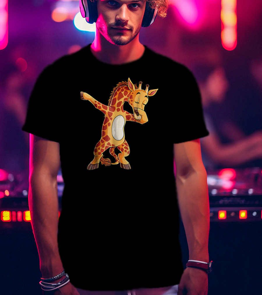 Dabbing Giraffe Cute Funny Dance Giraffes Dab T-Shirt