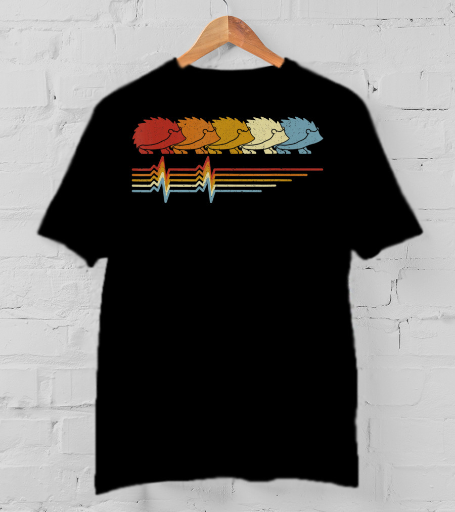 Hedgehog Heartbeat Retro Animal Lover T-Shirt