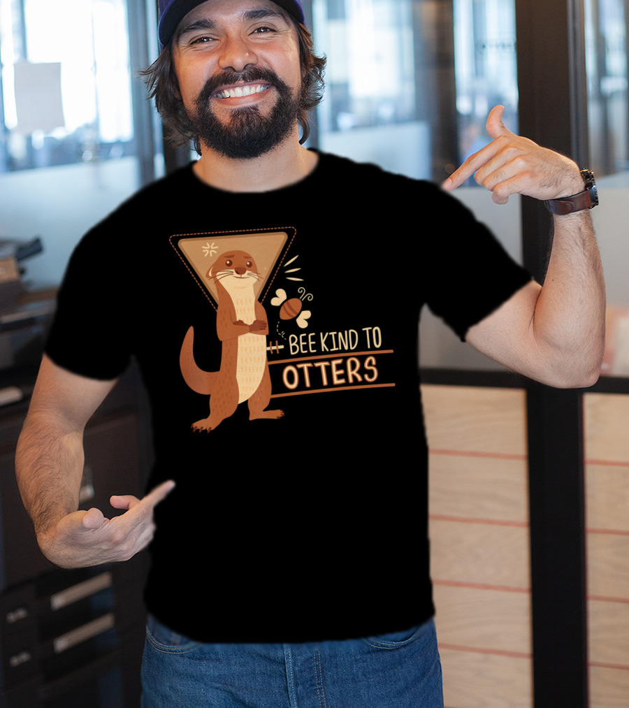 Bee Kind To Otters Otter With Bee And Geometric Background T-Shirt