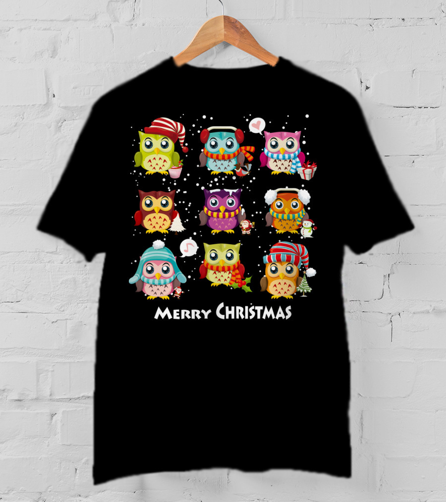 Merry Christmas Cute Owl Festive Holiday Scene T-Shirt