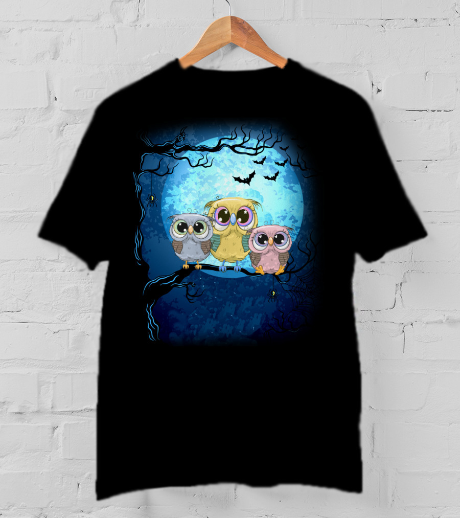 Night Family Owls Under Full Moon With Bats And Spiders T-Shirt