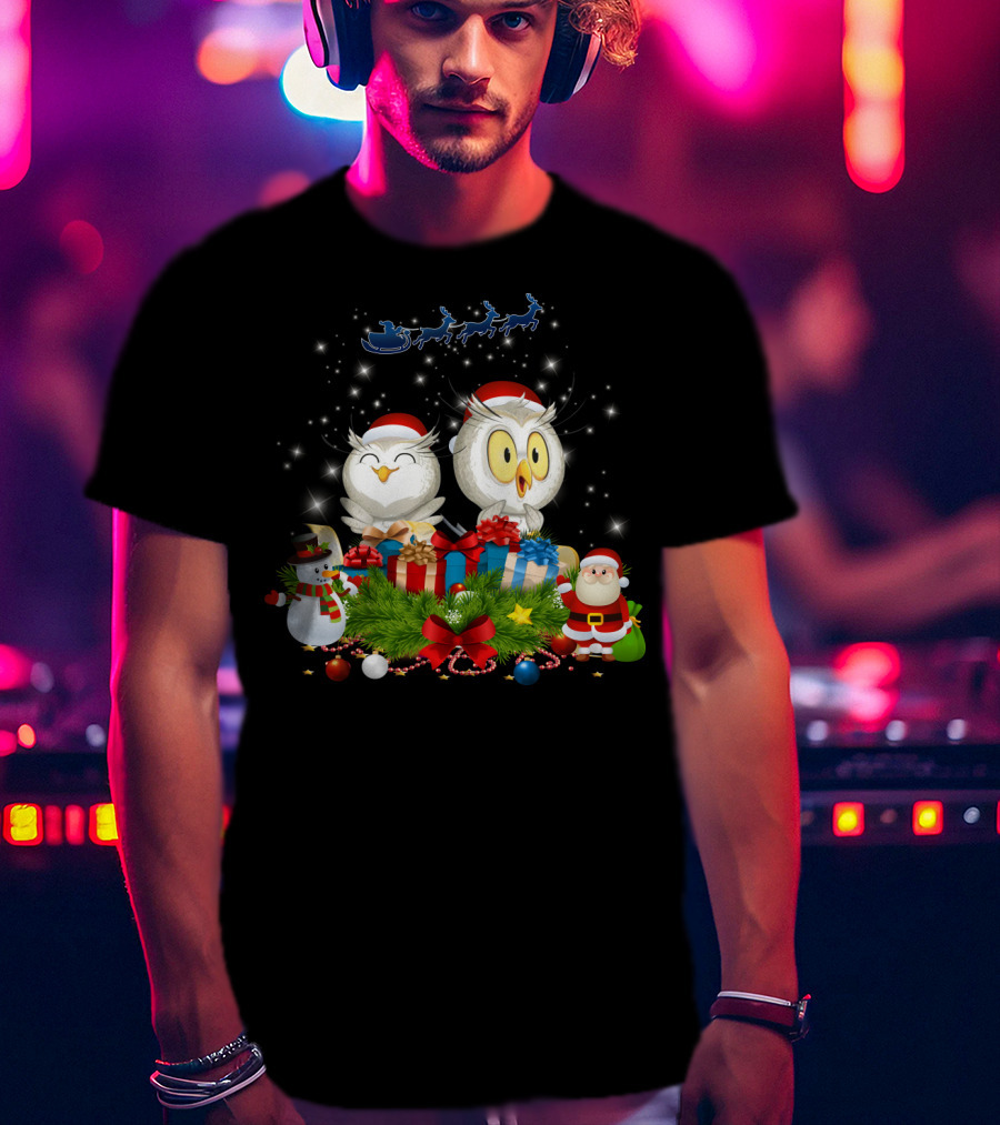 Waiting For Santa Owls With Gifts And Snowman Scene T-Shirt