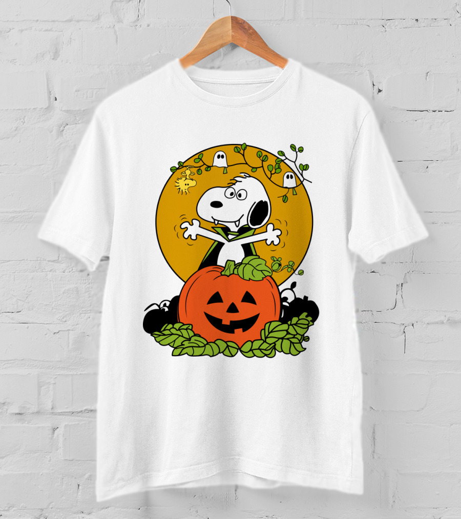 Pumpkin Halloween Snoopy Vampire Peanuts Movie Ghosts Jack-O'-Lantern T-Shirt
