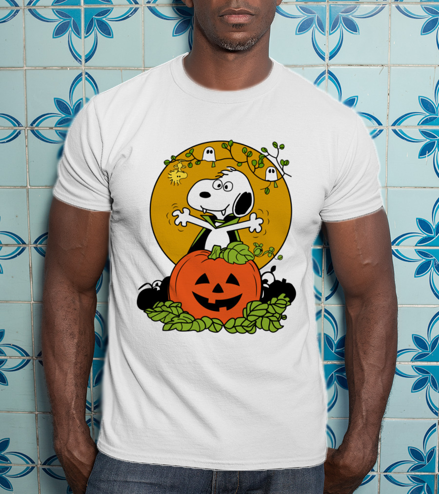 Pumpkin Halloween Snoopy Vampire Peanuts Movie Ghosts Jack-O'-Lantern T-Shirt