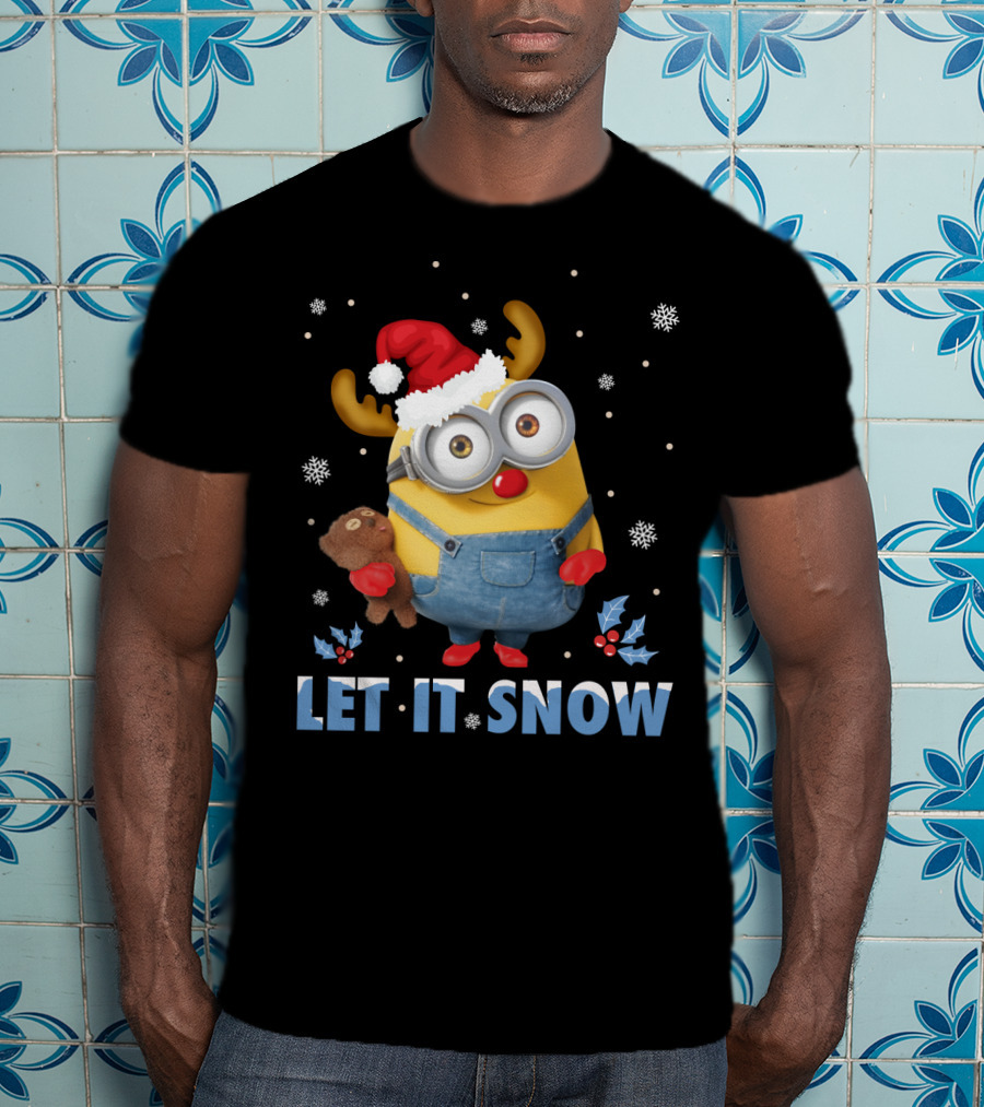 Let It Snow Xmas Minions Despicable Me Santa Hat Reindeer Antlers Toy T-Shirt