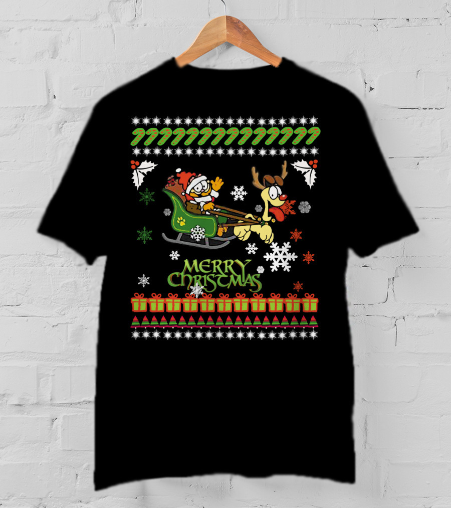 Merry Christmas Garfield Santa Sleigh With Reindeer Odie Snowflakes And Holly T-Shirt