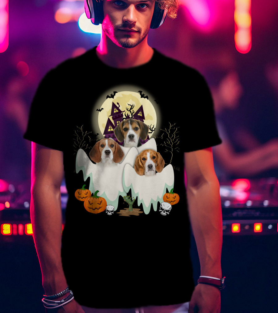 Beagle Halloween Ghosts Haunted House Pumpkins Bats Moon T-Shirt