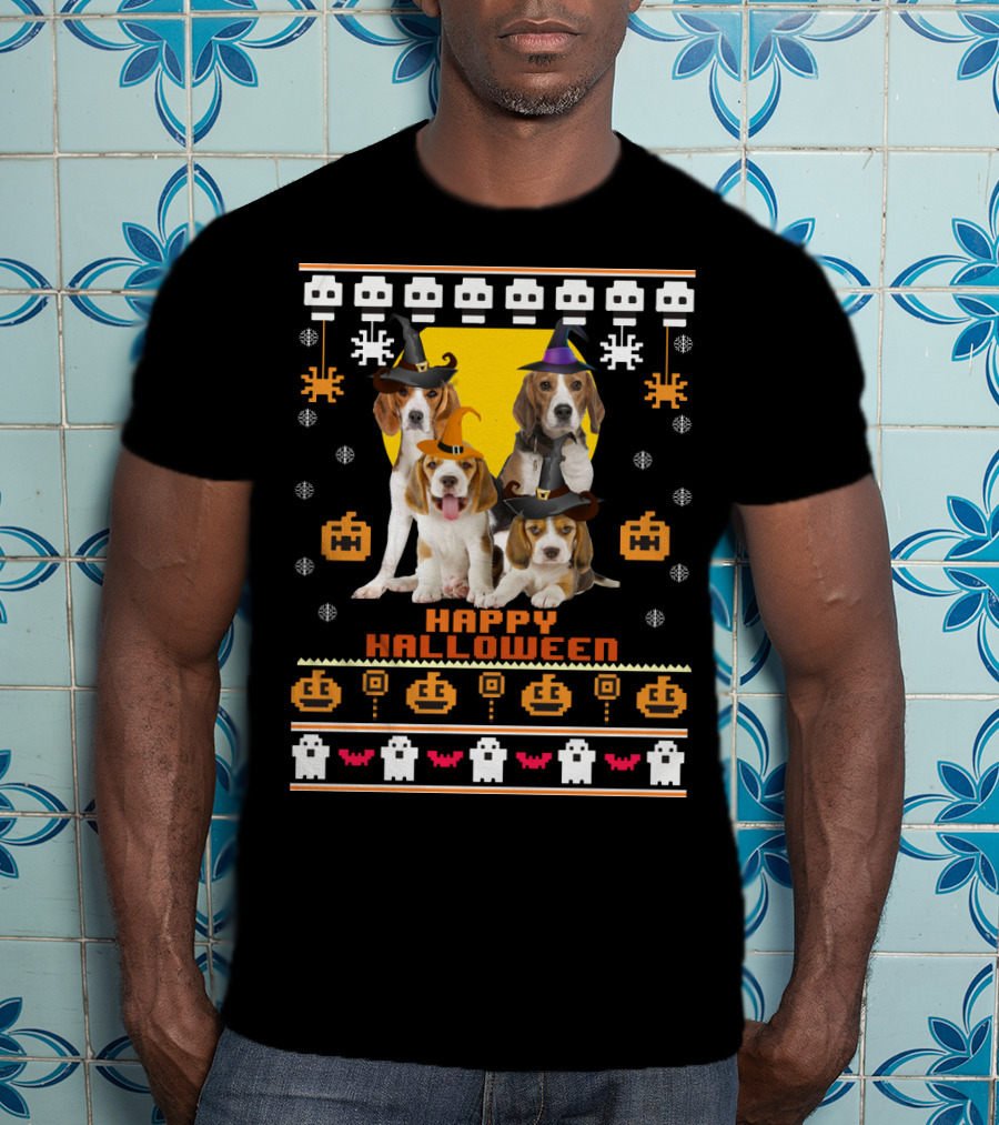 Beagle Happy Halloween Witch Hats And Pixelated Ghosts T-Shirt