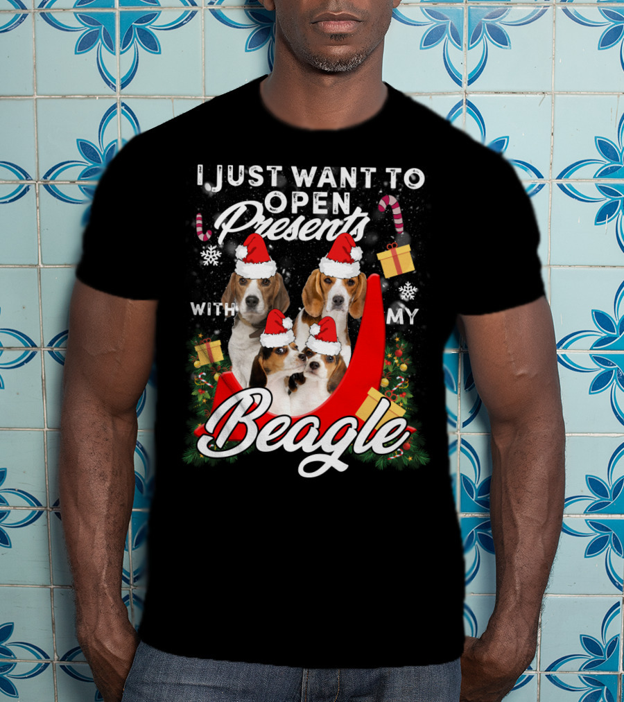 I Just Want To Open Presents With My Beagle Christmas Santa Hats Candy Canes Snowflakes T-Shirt