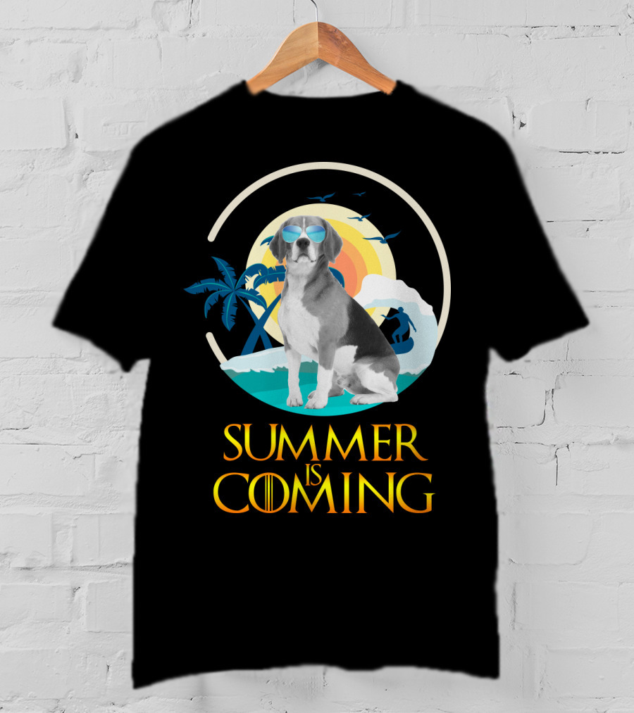 Summer Is Coming Beagle Sunglasses Beach Scene T-Shirt