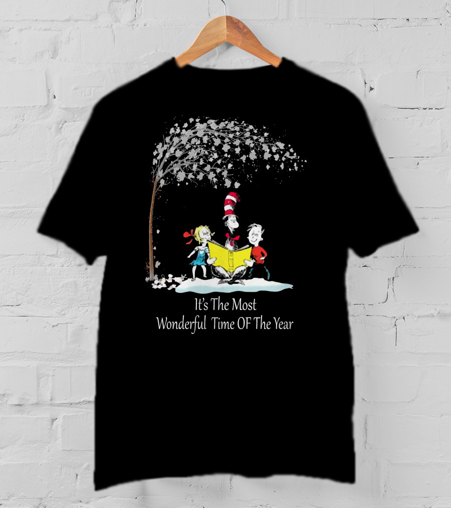 Dr Seuss Cat In The Hat Friends Most Wonderful Time Of The Year Snow Scene T-Shirt