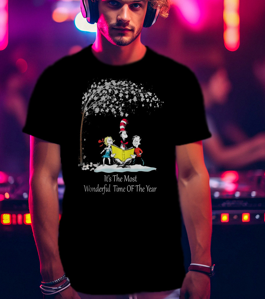 Dr Seuss Cat In The Hat Friends Most Wonderful Time Of The Year Snow Scene T-Shirt