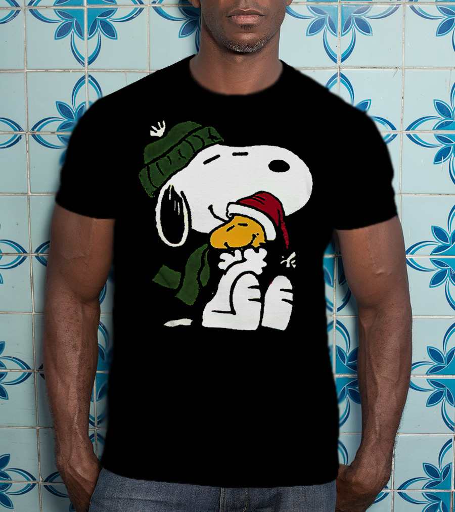Snoopy Hugging Woodstock Winter Hat Scarf Christmas T-Shirt